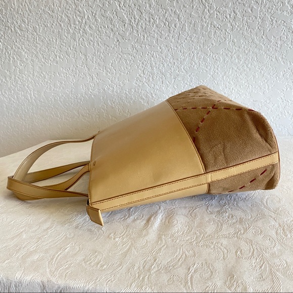 Burberry beige tonal stitch check leather tote - Picture 5 of 15